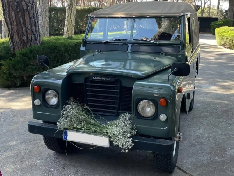 Land-Rover Santana descapotable